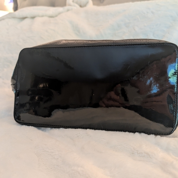 Kate Spade Black Patent Leather Tote Bag With Perforated Spades Design - Picture 5 of 9